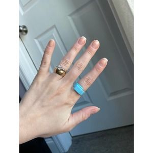 Bright blue ribbon style ring, NEW, size 7